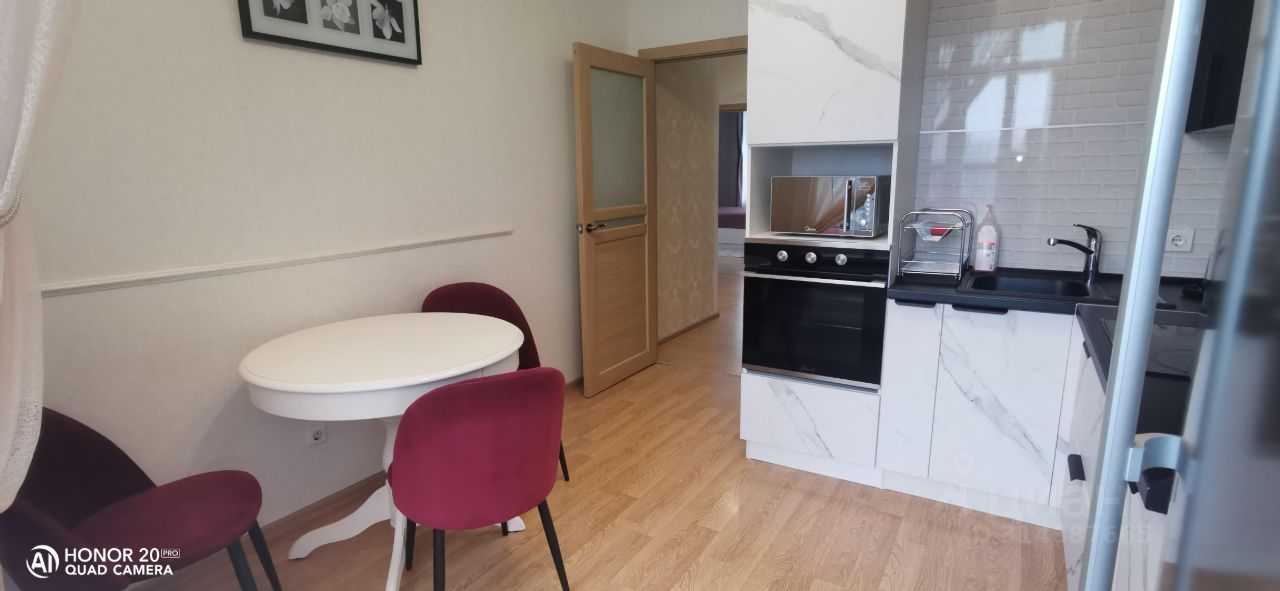 2-комнатная квартира, 60 м² — фотография 3
