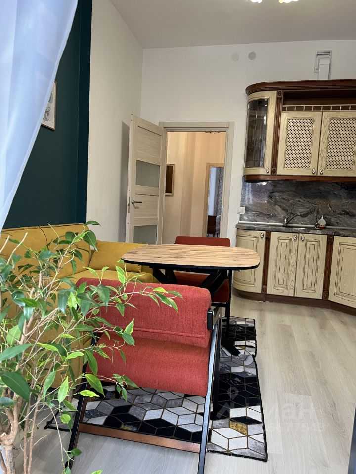 2-комнатная квартира, 68 м² — фотография 2