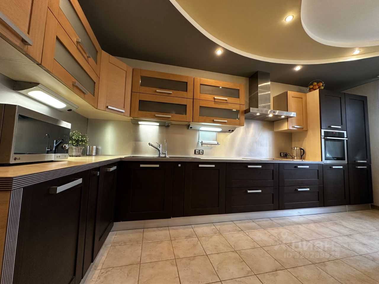 2-комнатная квартира, 75 м² — фотография 2