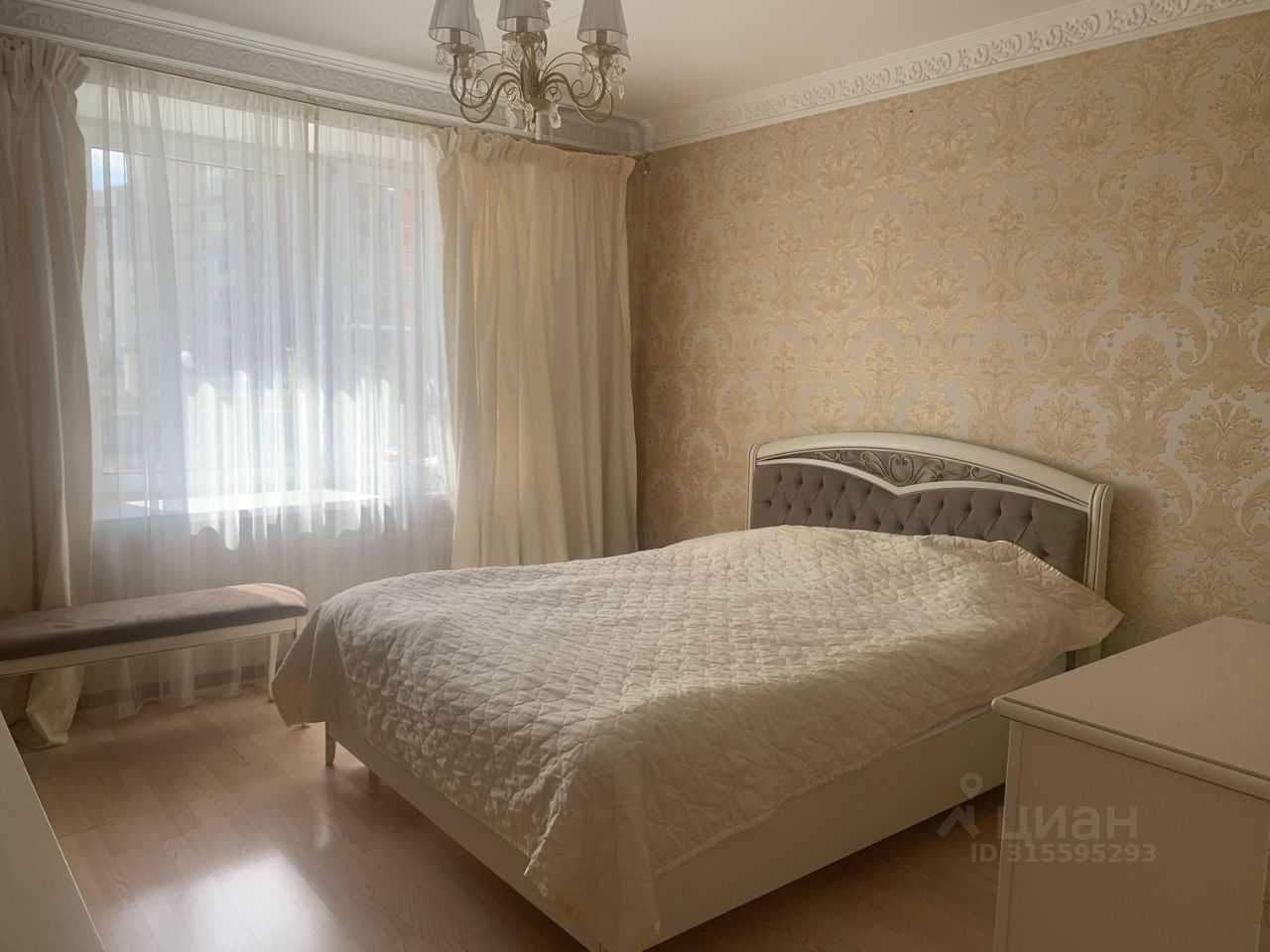2-комнатная квартира, 72 м² — фотография 3