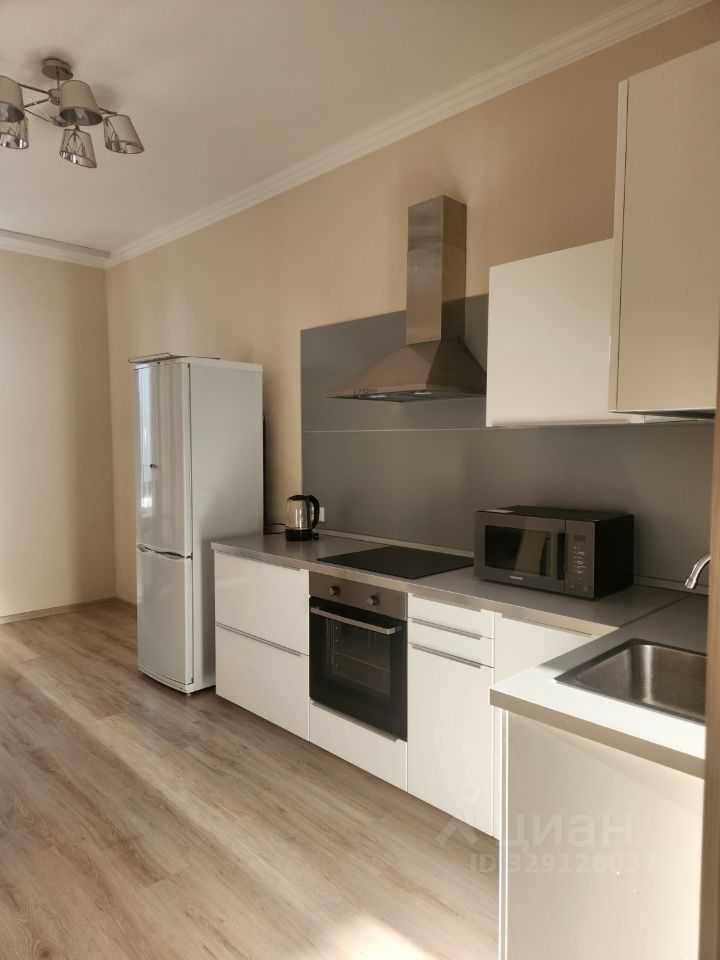 1-комнатная квартира, 47 м² — фотография 2