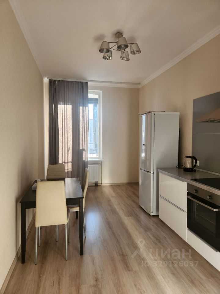 1-комнатная квартира, 47 м² — фотография 3