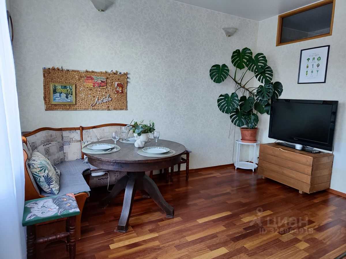 2-комнатная квартира, 62 м² — фотография 3