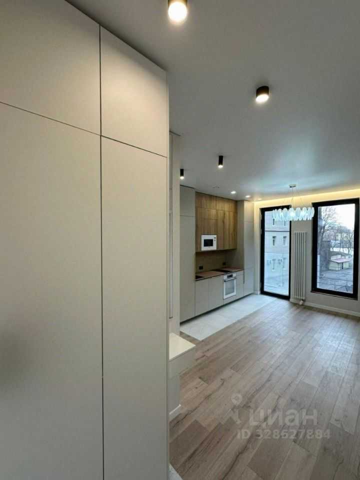 2-комнатная квартира, 56 м² — фотография 3