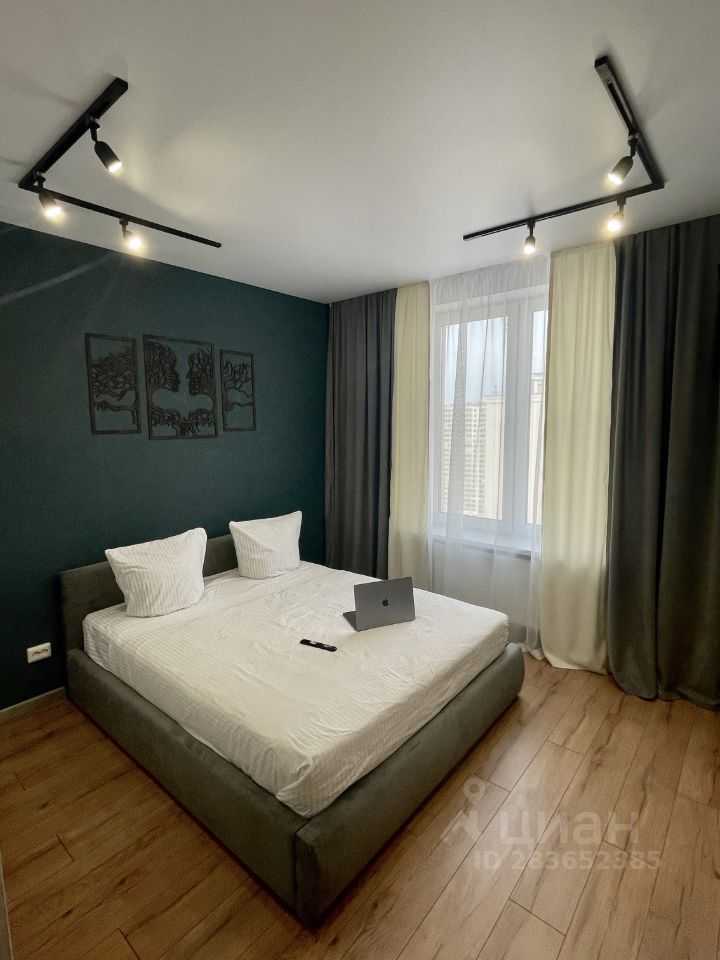 2-комнатная квартира, 60,4 м² — фотография 2