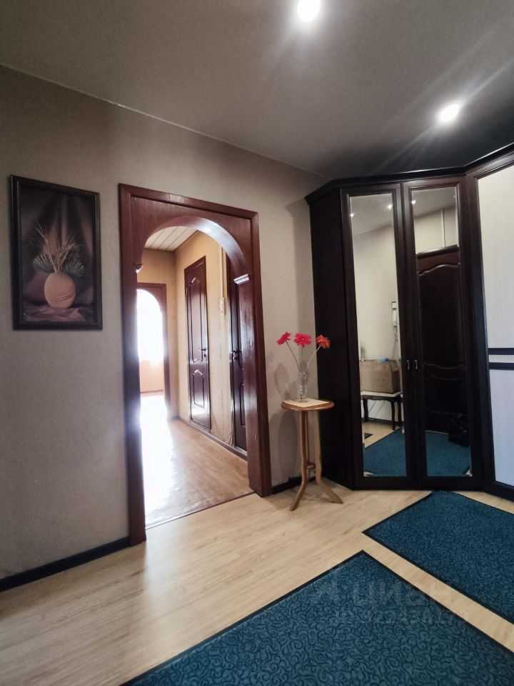 2-комнатная квартира, 55 м² — фотография 2