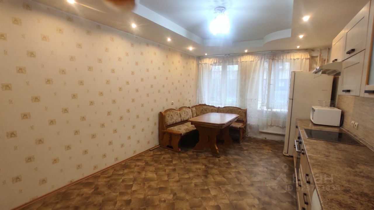 3-комнатная квартира, 102 м² — фотография 3