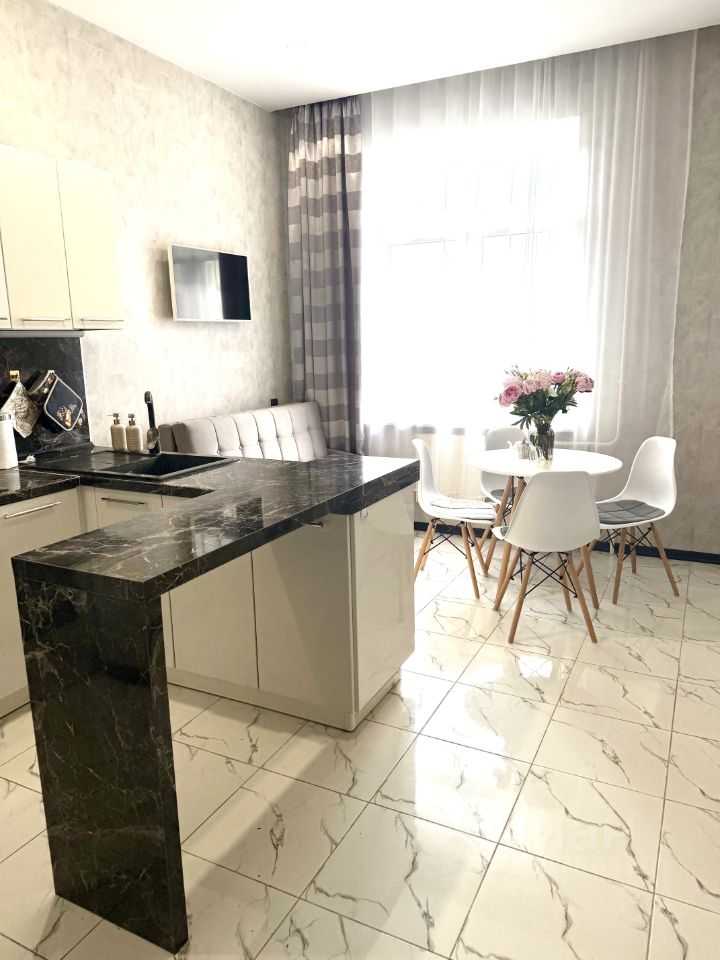 1-комнатная квартира, 51 м² — фотография 3