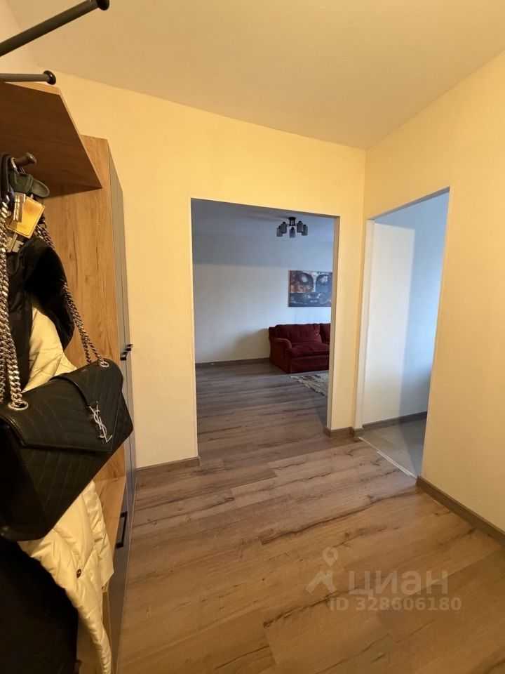 2-комнатная квартира, 58 м² — фотография 3