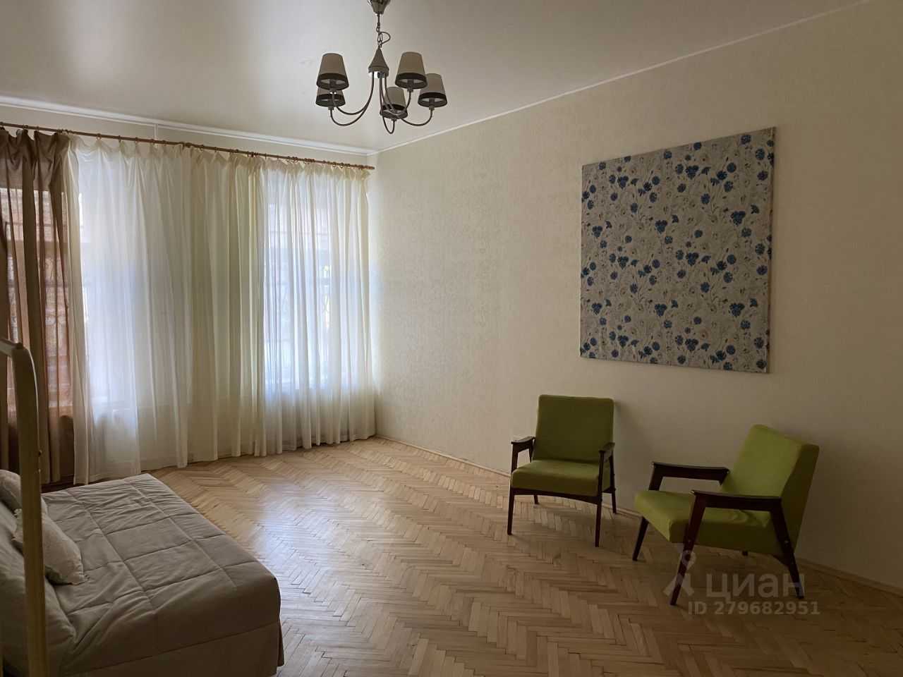 2-комнатная квартира, 72 м² — фотография 2