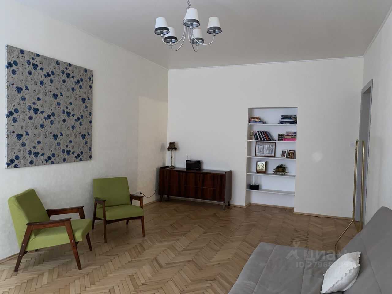 2-комнатная квартира, 72 м²