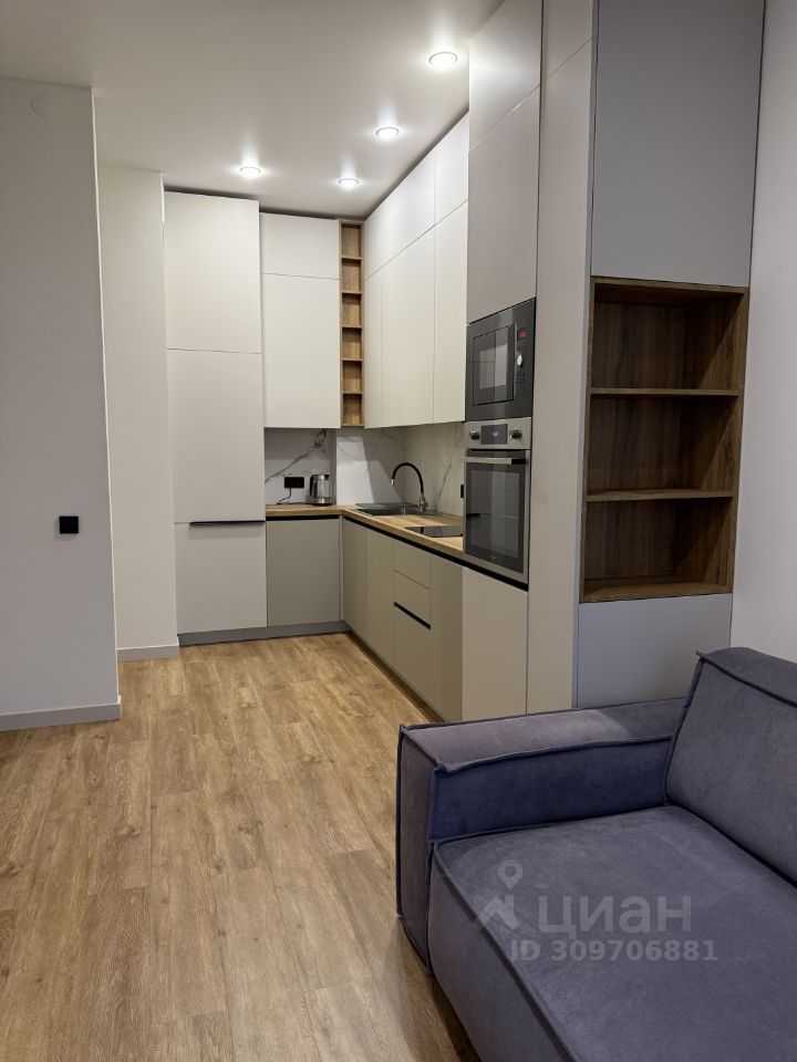 1-комнатная квартира, 42 м² — фотография 2