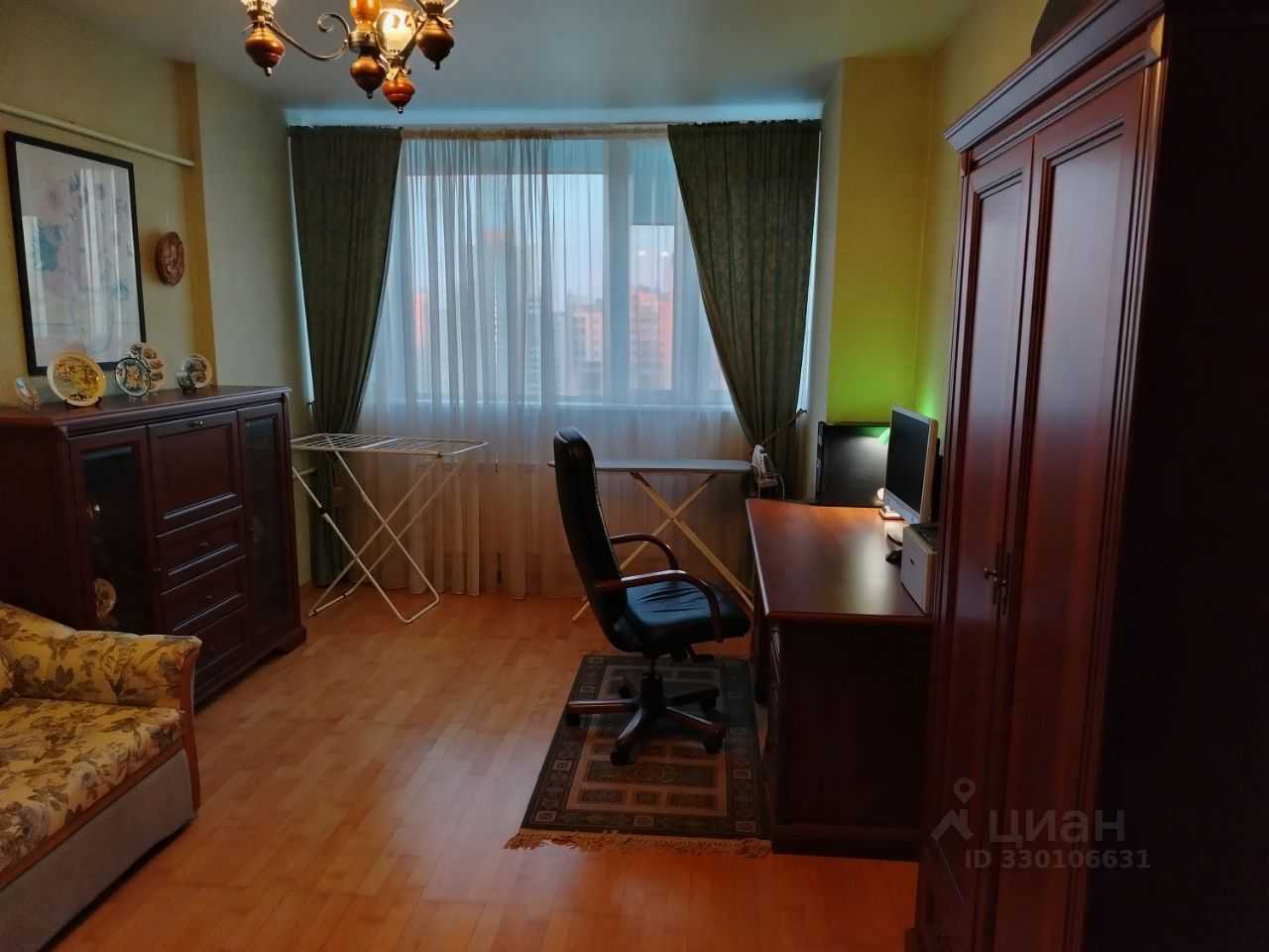 4-комнатная квартира, 130 м² — фотография 3