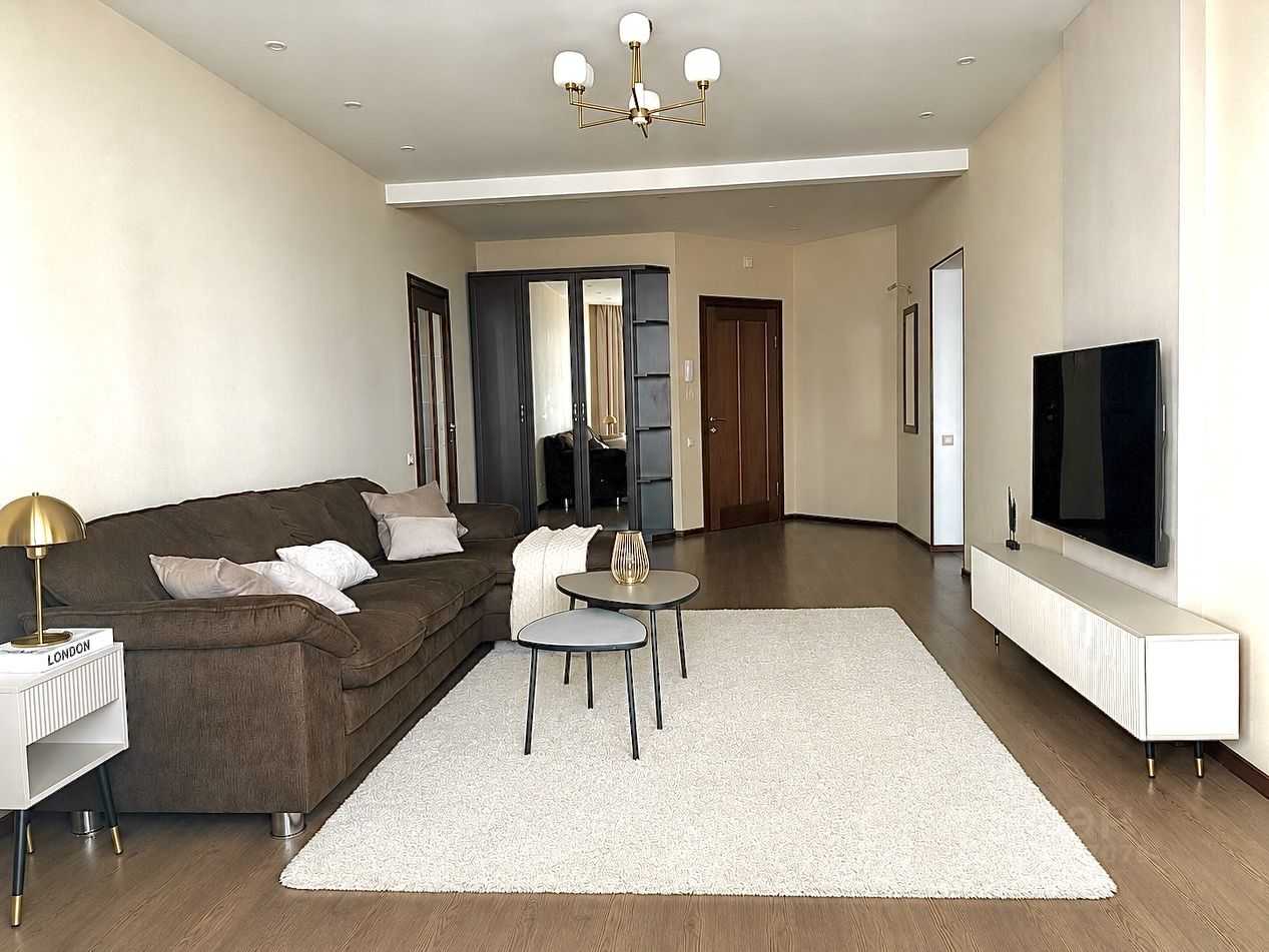 2-комнатная квартира, 71,5 м² — фотография 2