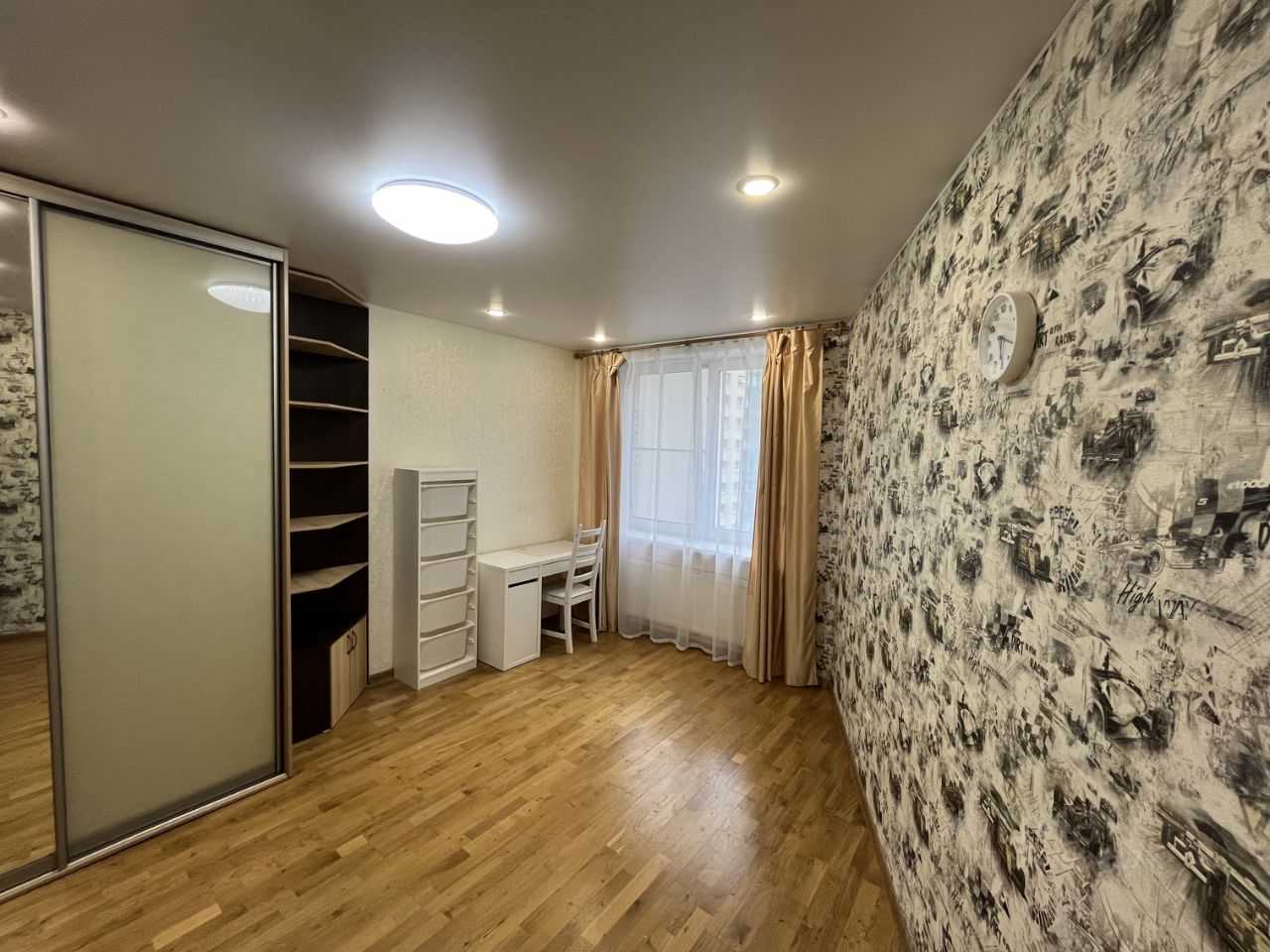 2-комнатная квартира, 61 м² — фотография 3
