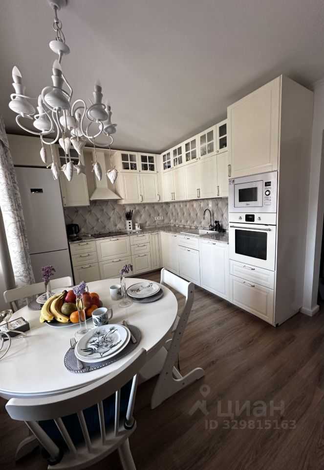 3-комнатная квартира, 100 м² — фотография 3