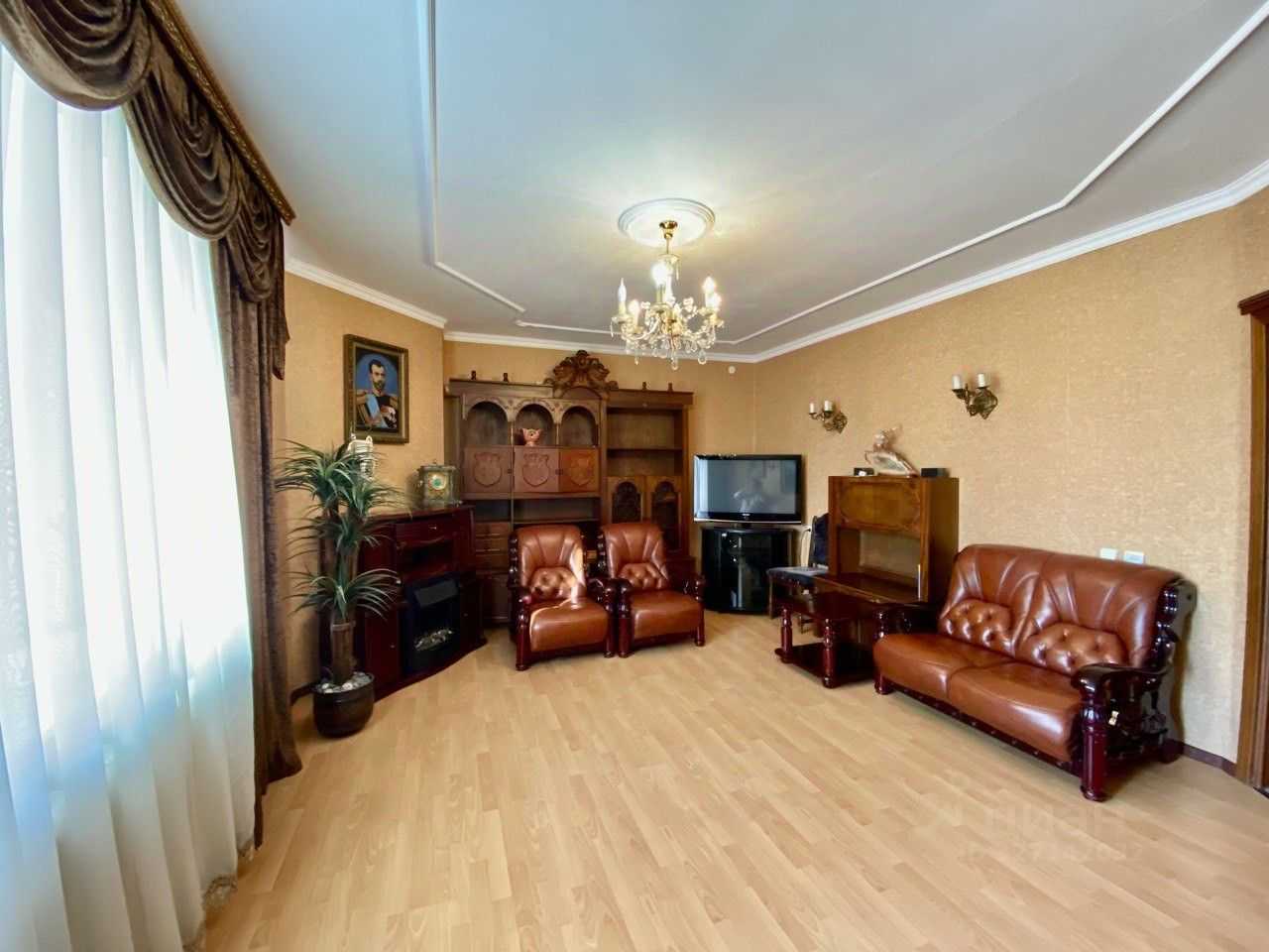 2-комнатная квартира, 67,7 м² — фотография 3