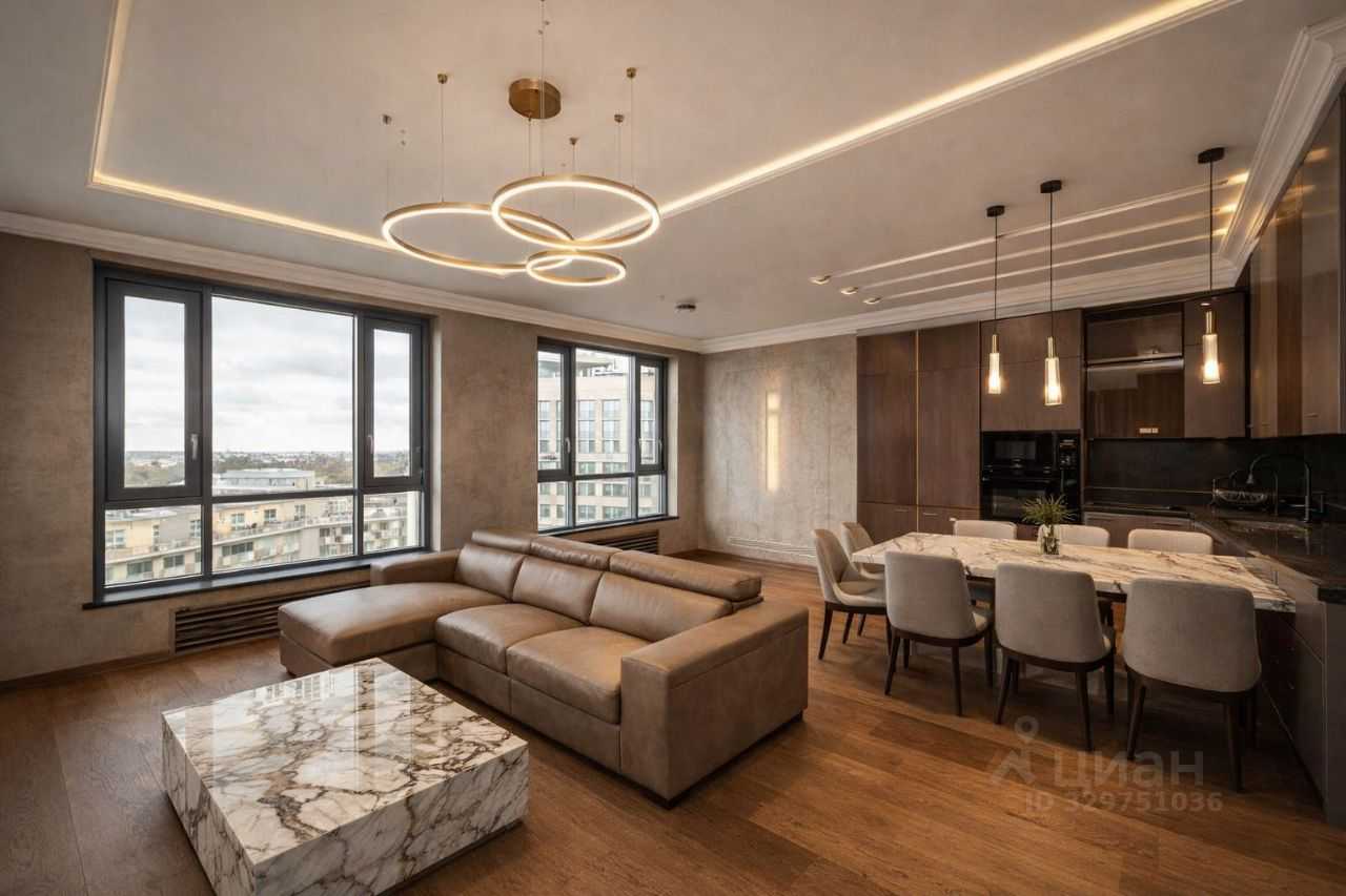 4-комнатная квартира, 180 м²