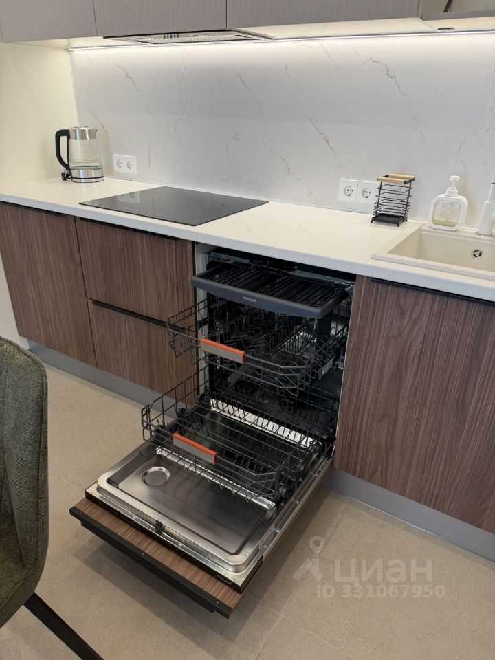 2-комнатная квартира, 55 м² — фотография 3