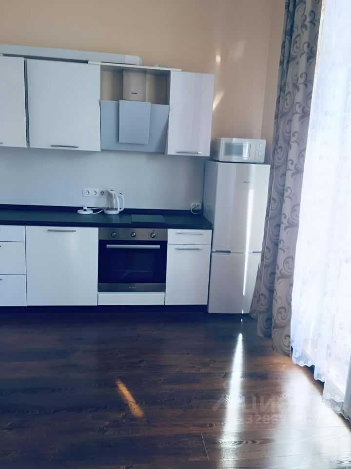 1-комнатная квартира, 50 м² — фотография 3