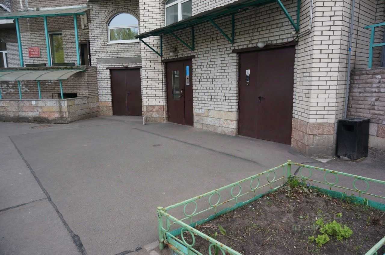2-комнатная квартира, 71 м² — фотография 3