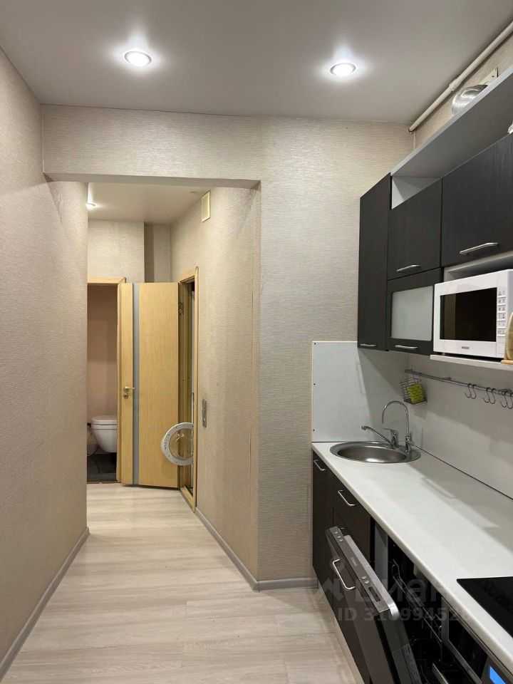 1-комнатная квартира, 42 м² — фотография 2