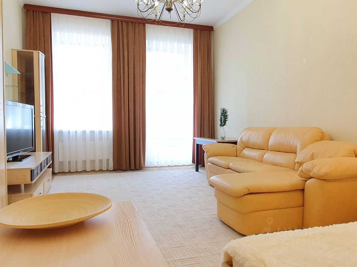 1-комнатная квартира, 50 м² — фотография 3