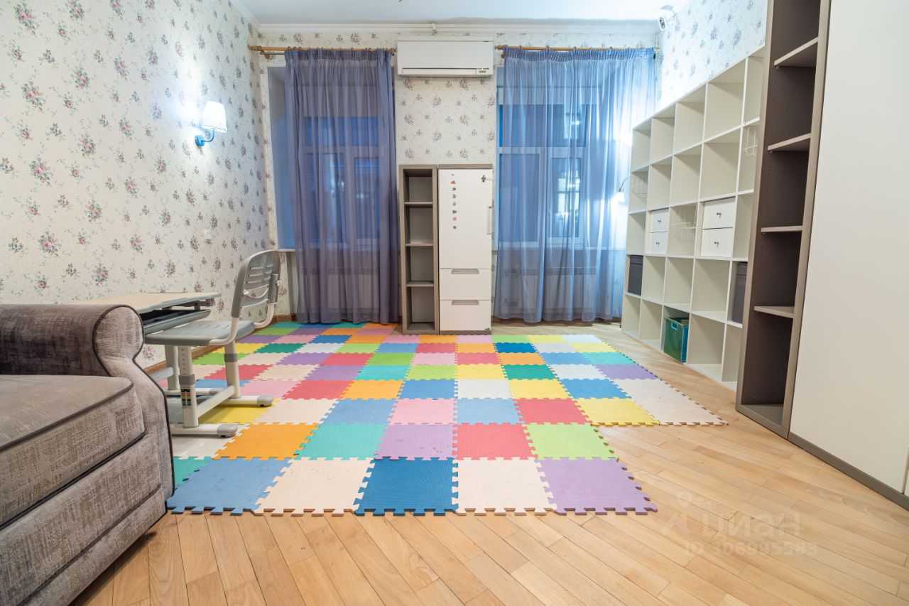 4-комнатная квартира, 128 м²