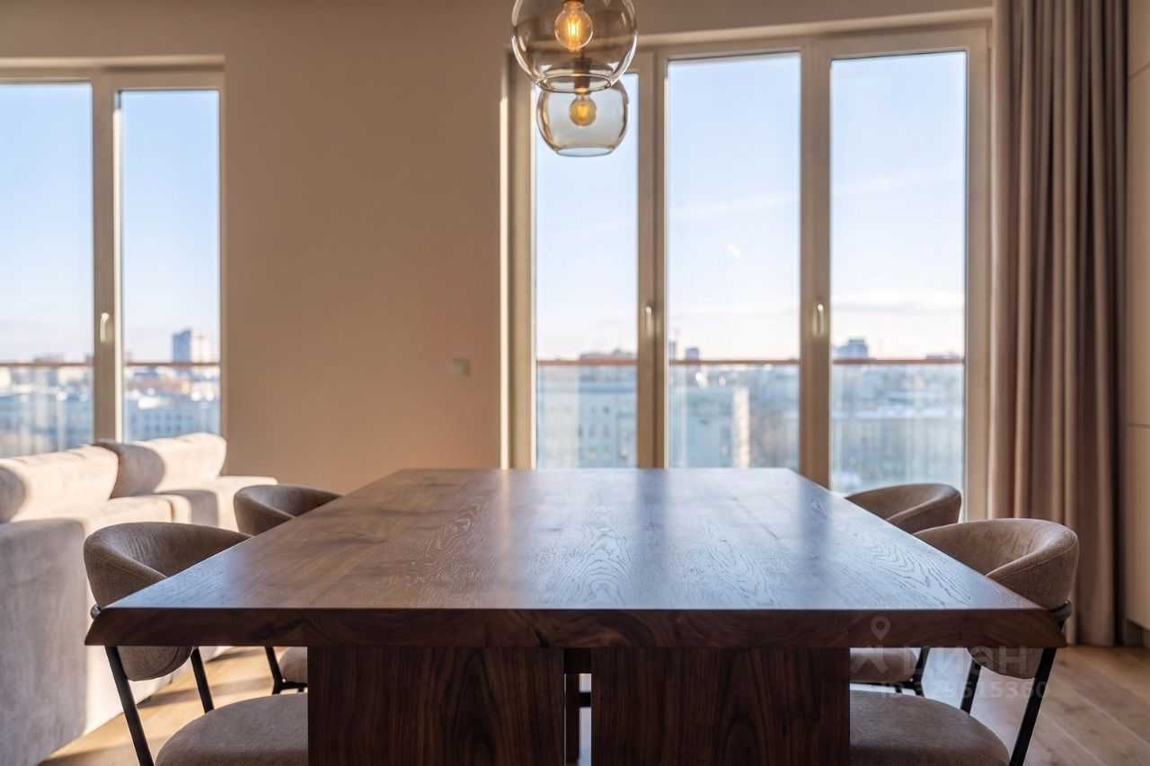 2-комнатная квартира, 82 м² — фотография 3