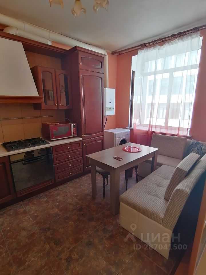 4-комнатная квартира, 90 м² — фотография 3