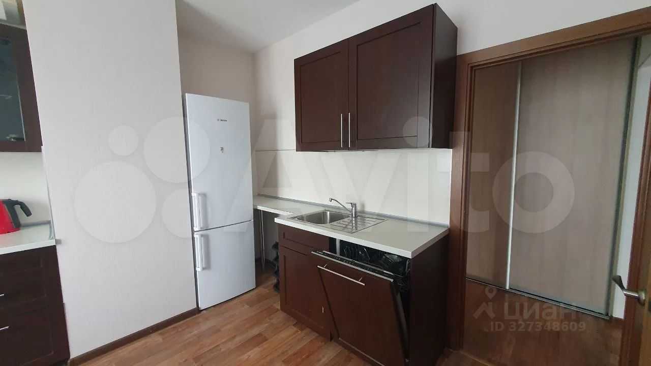 4-комнатная квартира, 100 м² — фотография 3