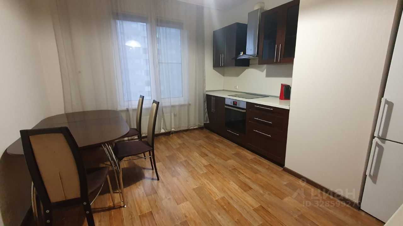 4-комнатная квартира, 100 м² — фотография 3