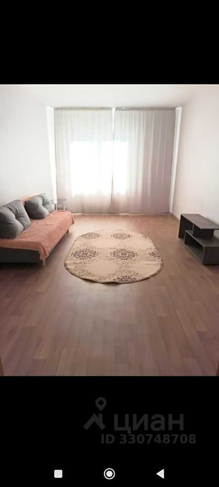2-комнатная квартира, 65,8 м² — фотография 2