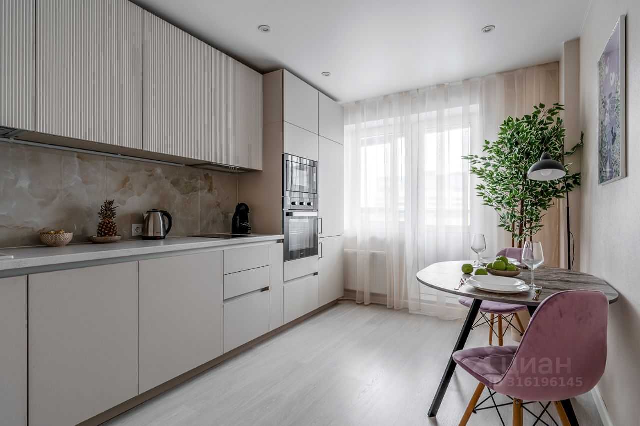 1-комнатная квартира, 42 м² — фотография 2