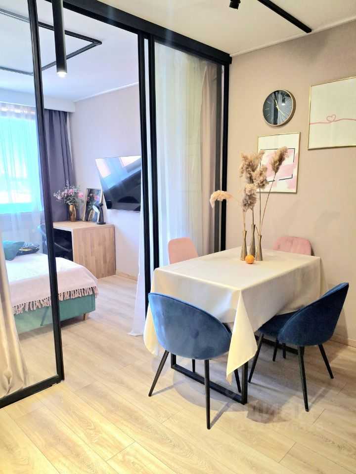 1-комнатная квартира, 56 м² — фотография 2