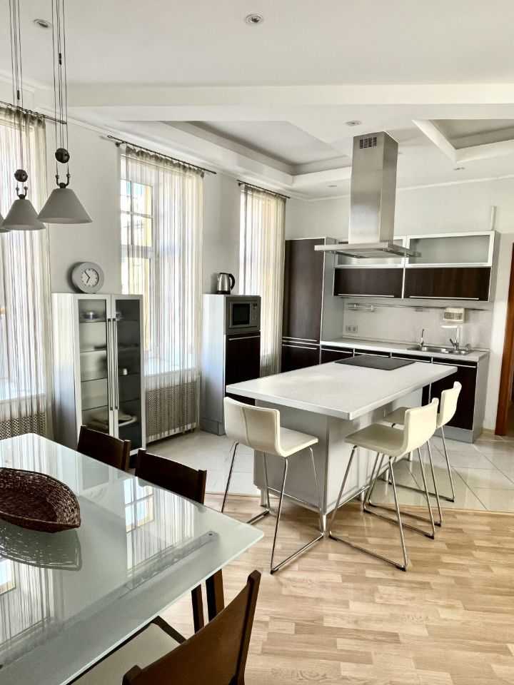 4-комнатная квартира, 110 м²