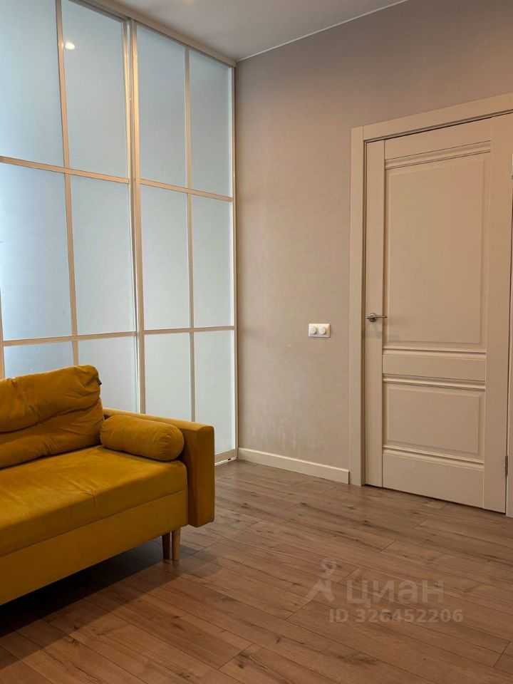 1-комнатная квартира, 42 м²