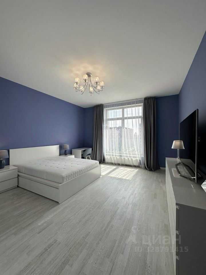 2-комнатная квартира, 108 м² — фотография 2