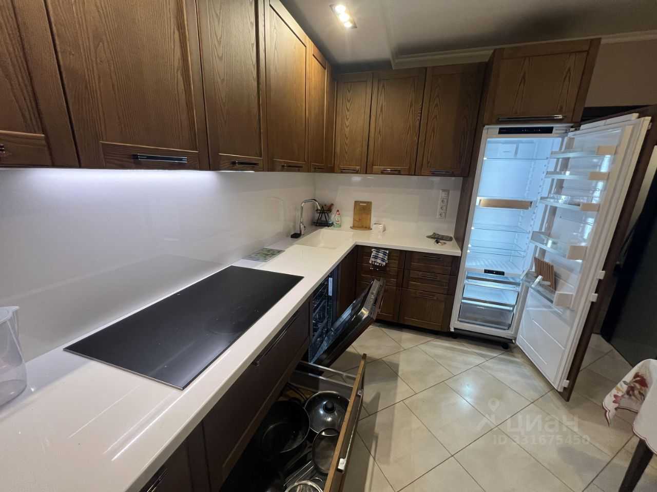 2-комнатная квартира, 82 м² — фотография 3