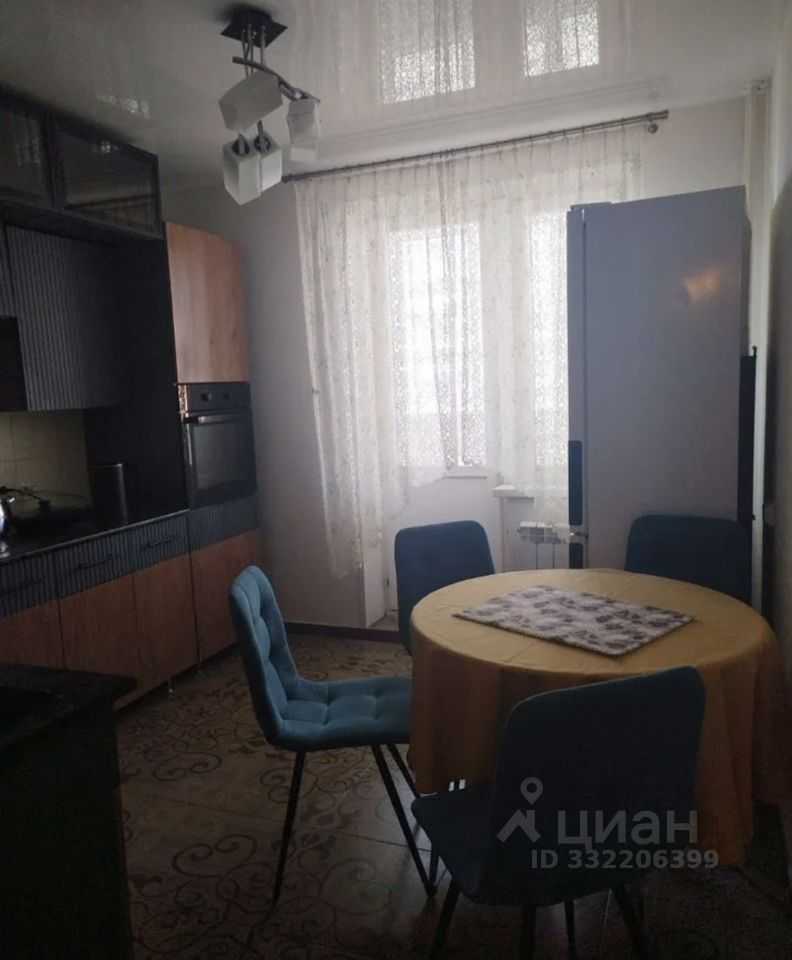 2-комнатная квартира, 56 м² — фотография 3
