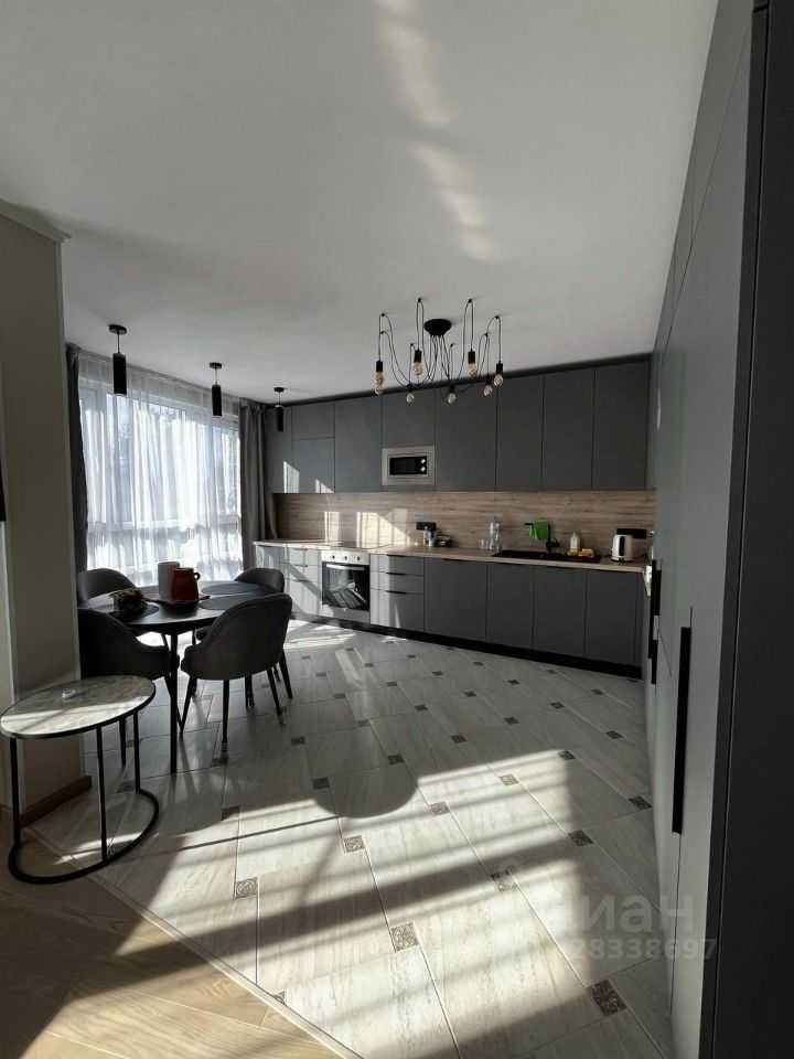 3-комнатная квартира, 100 м²