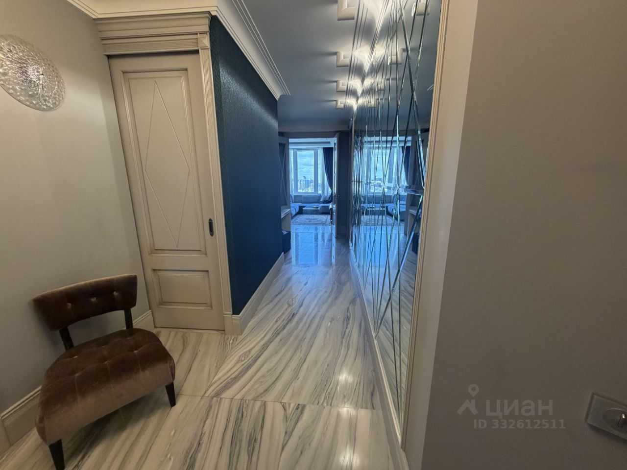 4-комнатная квартира, 157 м² — фотография 2