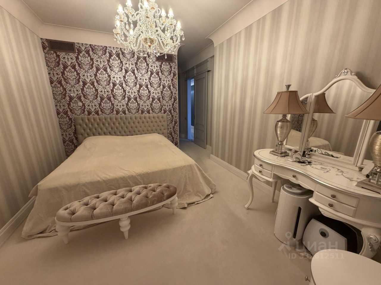 4-комнатная квартира, 157 м² — фотография 3