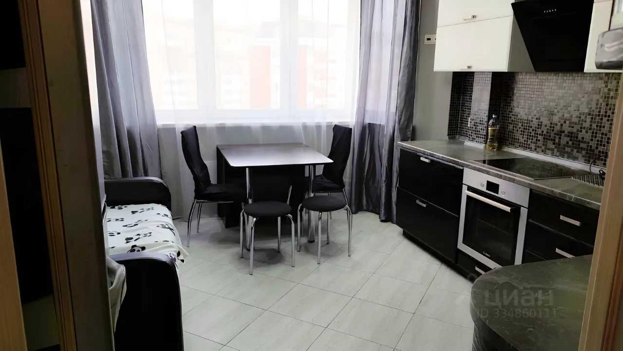 2-комнатная квартира, 60 м² — фотография 3