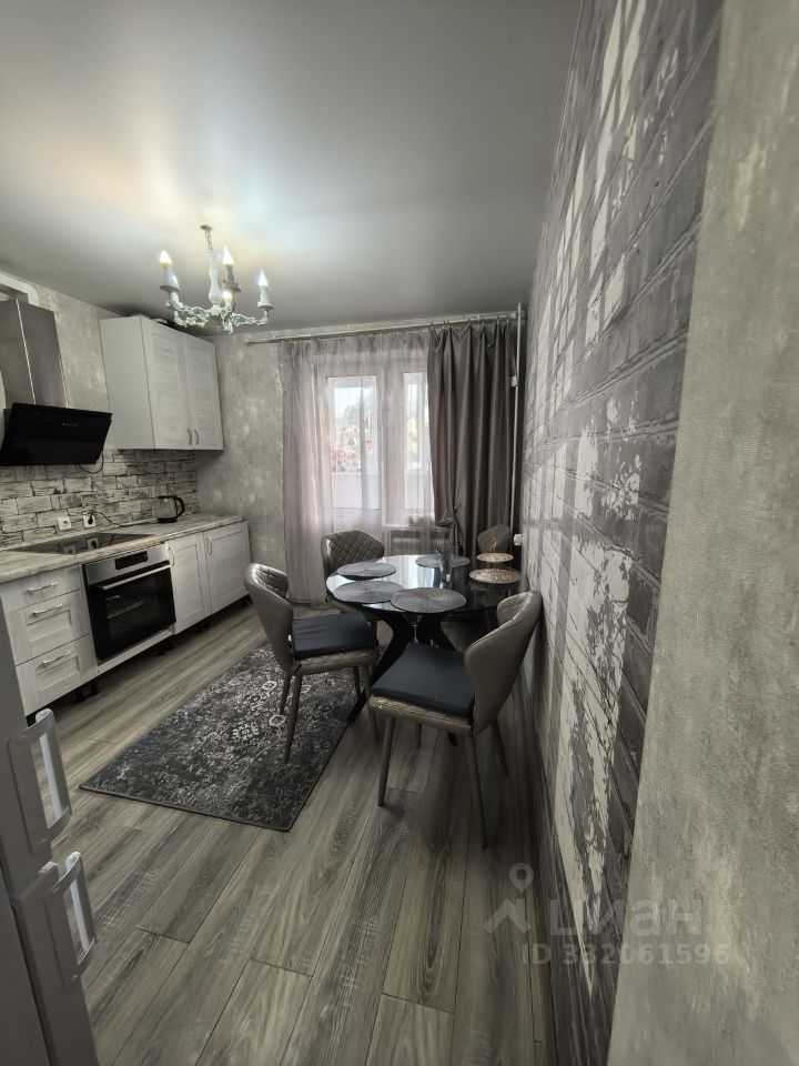 2-комнатная квартира, 60 м² — фотография 2