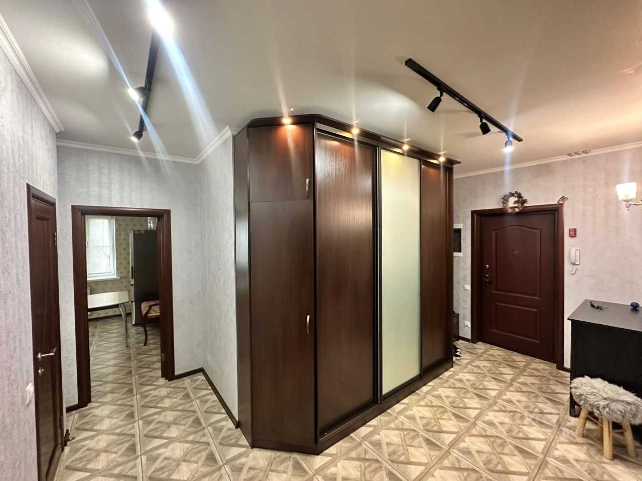 2-комнатная квартира, 67 м²