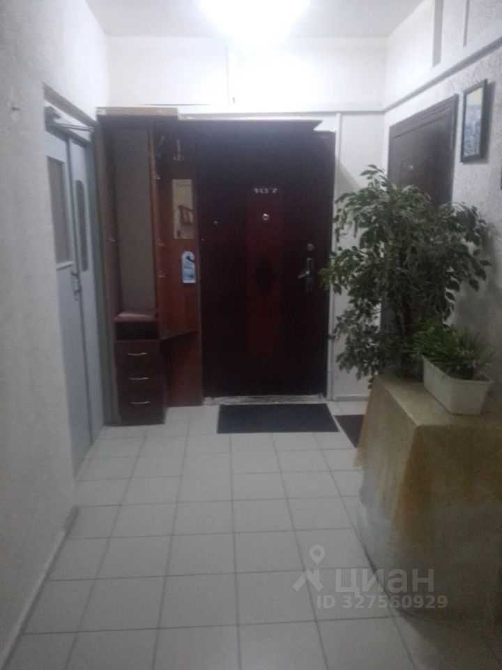 2-комнатная квартира, 77 м² — фотография 2