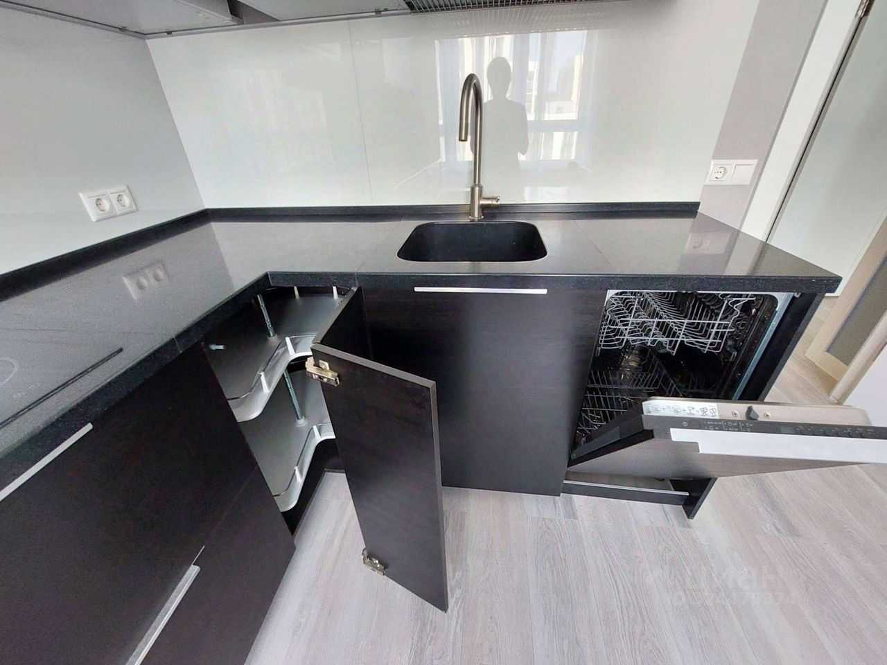 1-комнатная квартира, 42 м² — фотография 2