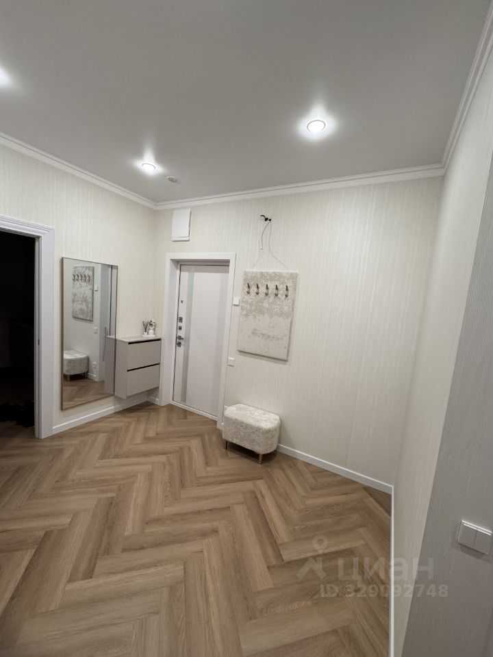 2-комнатная квартира, 65 м² — фотография 2