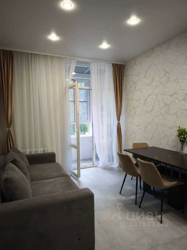 1-комнатная квартира, 42,6 м² — фотография 2